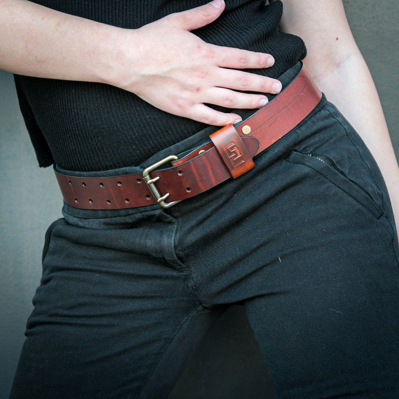 Stitch Mountain Belt Distressed Brown Leather Belt Rugged leather belt Pull-up leather belt double tongue belt image 3