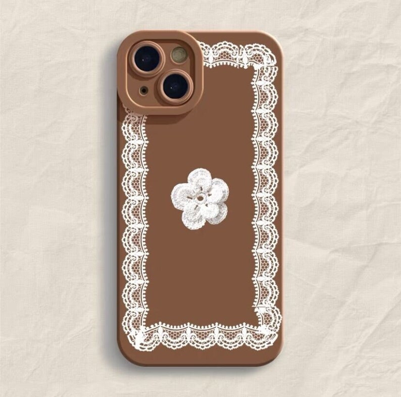 Spitze und Blüten iPhone 15 14 13 12 11 Custom Universell Handyhülle personalisiertes Geschenk Retro französischer Stil A