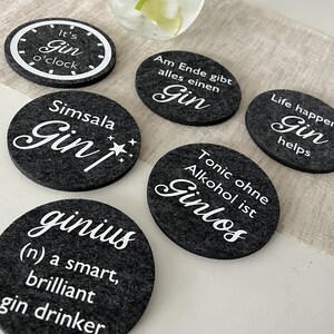 4 Gin-Untersetzer Aus Filz Mit Lustigen Sprüchen – 10x10 Cm, Schwarz, Perfekt Als Geschenk Für Gin-Liebhaber