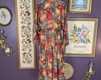 Vintage Floral Dress from the 1980s / Size Large