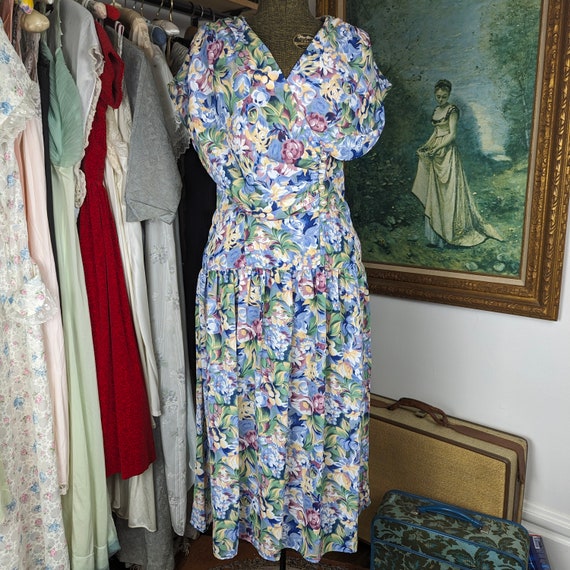 Vintage Floral Chiffon Dress with Pearly Buttons … - image 1