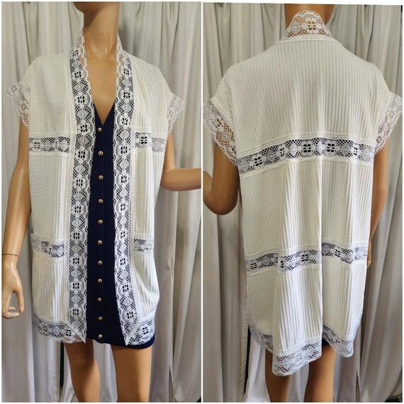 Vintage cricket by the Gem