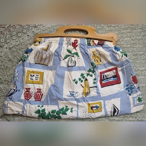 Bolso vintage de algodón estampado de los años 60 con asas de madera