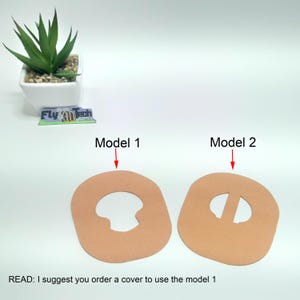 Puede incluir: Dos parches de tela beige con diferentes recortes. El parche de la izquierda est&aacute; etiquetado como "Modelo 1" y el parche de la derecha est&aacute; etiquetado como "Modelo 2".