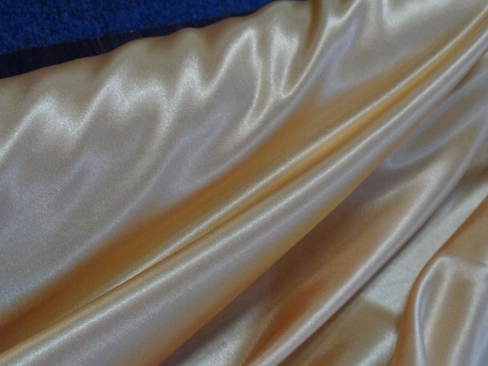 Golden Red Crepe Tissue Gold Fabric for Classic Bridal | MF135-5037