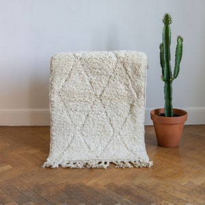 Berber carpet Beni Ouarain – 67x106cm