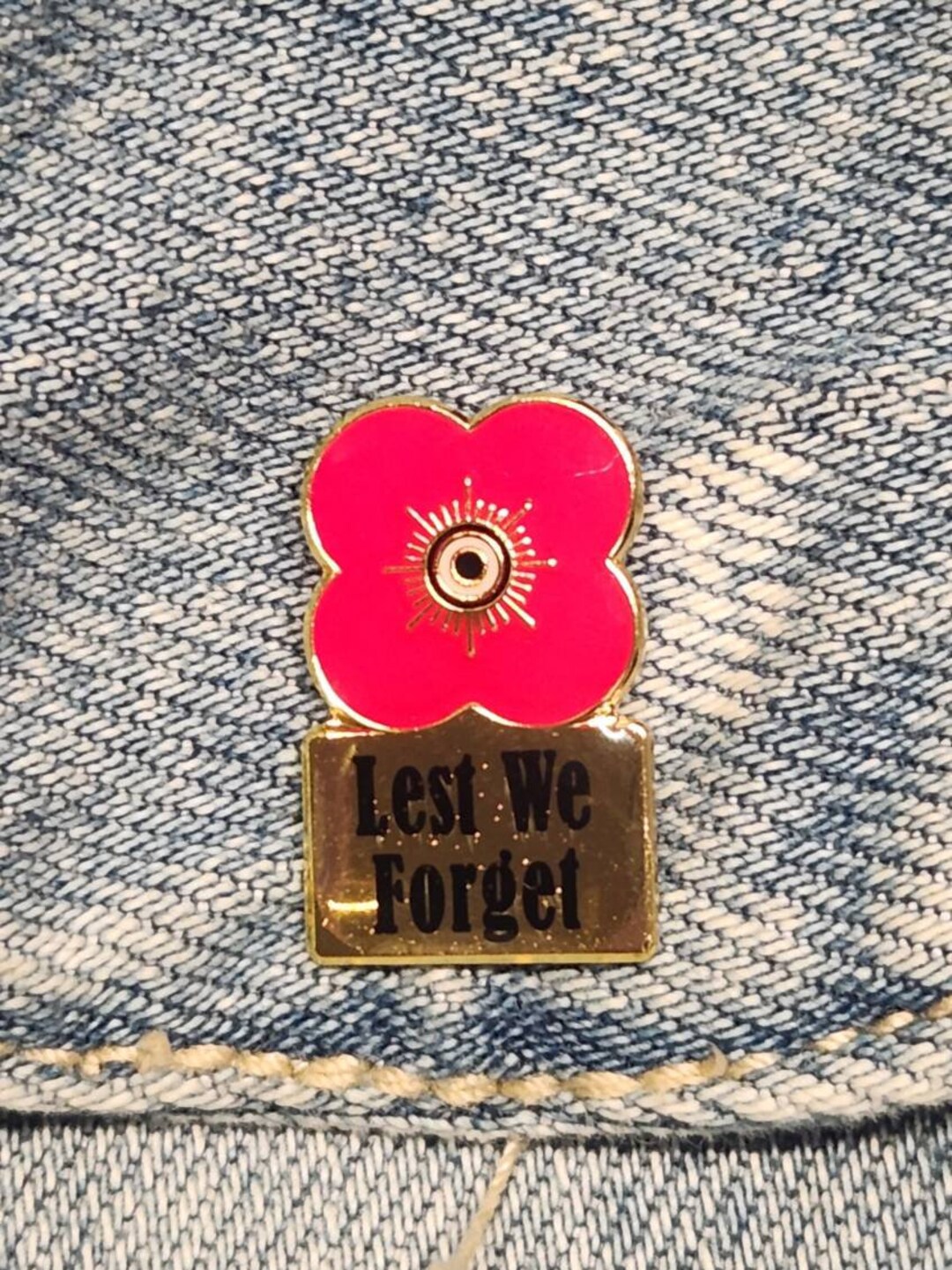 Remembrance Day Lest We Forget Poppy Pin - Etsy