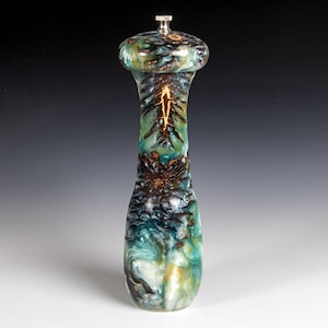 Pinecones Resin Pepper / Spice Mill, Hand Made, Kitchen Decor, Unique,
