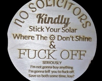 Cartel de PROHIBIDA LA VENTA. ¡Mantengan alejados a los vendedores de paneles solares!