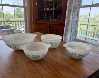 Cuencos para mezclar Pyrex Amish vintage con estampado de mantequilla, blancos con detalles en verde azulado, Cenicienta, Pyrex, se venden individualmente, hechos en EE. UU., década de 1960.