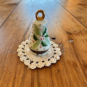 Vintage Holly Bell Limoges, Christmas Holly, Bell, Hand painted Porcelain, Lidded, Hangable, Made in France, 1980s