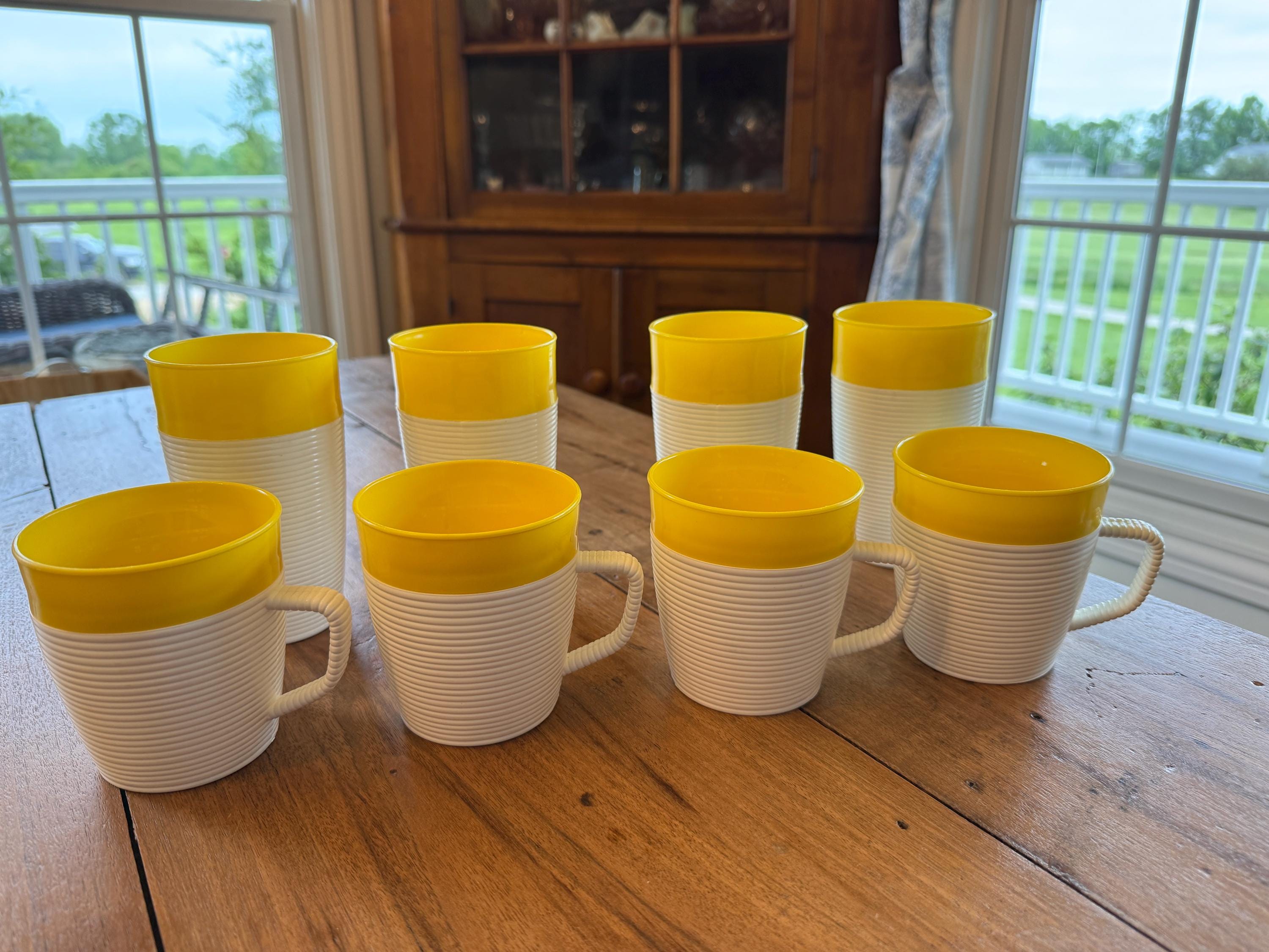 Vintage Raffiaware Thermo-temp Glasses and Mugs, White and Yellow