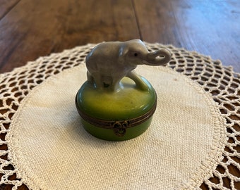 Vintage Limoges Castel Elephant, Hand painted Porcelain Trinket Box, Made in France, 1940s