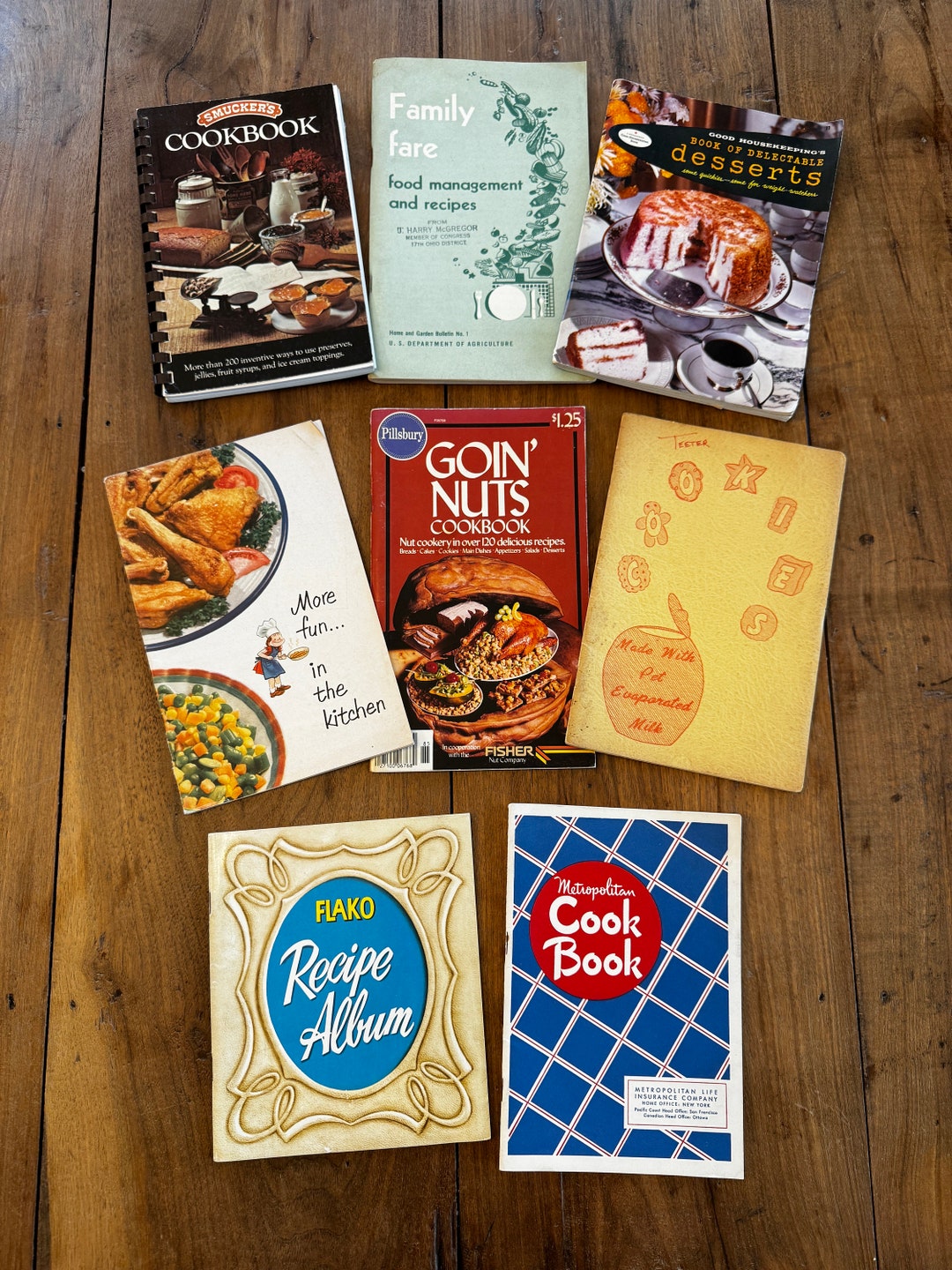 Vintage Paper Cookbooks, Set of 8, 1940s-1970s - Etsy