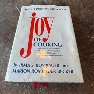 Vintage Cookbook, Joy of Cooking Cook Book, autorstwa Irmy S. Rombauer i Marion Rombauer Becker, Przepisy, Nowy Jork, Wyprodukowano w USA, 1975