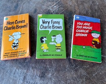 Vintage Charlie Brown Graphic Novels, By Charles M. Schulz, Fawcett Crest Books, FawceAtt Publications, Greenwich, CN, Printed in USA, 1960s