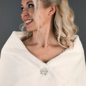 Winter Wedding Shawl, Bridal Bolero, Bridesmaid Shrug, Bride Ivory Cape, Bridal Scarf, Wedding Shawl, Evening Wrap, Wedding Coverup