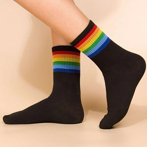 LGBTQ+ Pride Queer Gay Lesbian Trans Nonbinary Rainbow Crew Socks (Stripe Black)