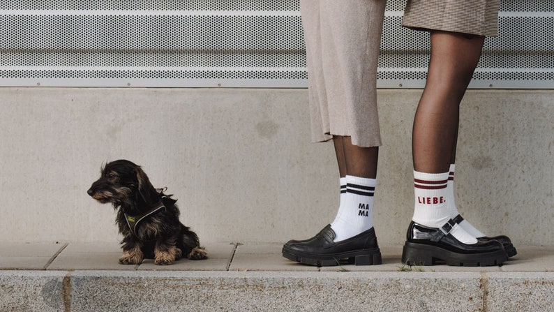 Crew Socks-Personalisiert Tennissocken weiß mit schwarzen Streifen bedruckt Coole Socke Socken Geschenk Bild 9