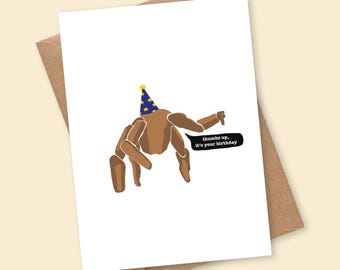 Tarjeta de cumpleaños de Rocky el Alienígena con el pulgar hacia arriba / Inspirada en el Proyecto Ave María