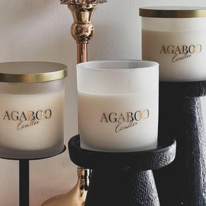 Vela elegante de vidro fosco, cera de soja de 10 oz, pavio de algodão, tampa dourada - perfeita para casa, presentes, dia das mães, inauguração de casa e ocasiões especiais