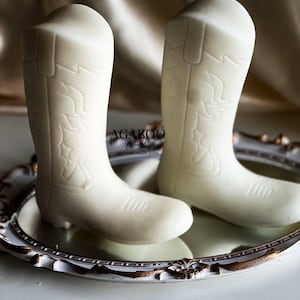 Vintage-Inspired Cowboy Boot Candle - Shaped Candle - Country Chic Decor - Western Home Decor - Cowgirl Gift Idea -Novelty Texas Style Decor