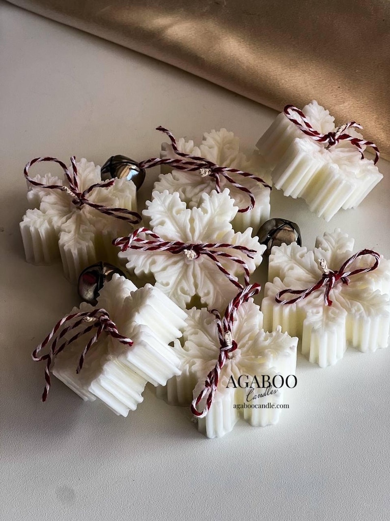 AgabooCandles Snowflake Soy Candle - Thumbnail 4