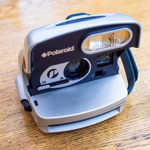 Polaroid P Instant Film Camera in Silver w/ Original Box & Manual