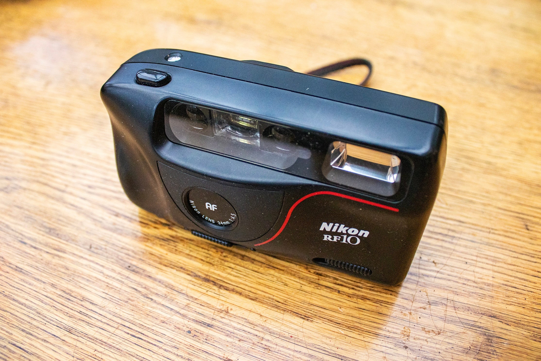 Nikon RF-10 35mm Film Camera - Main Image