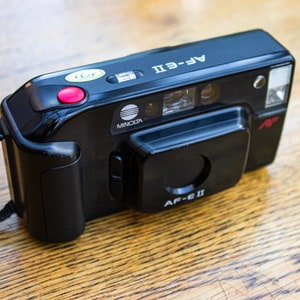 Minolta AF E II 35mm Film Camera w/ Original Case