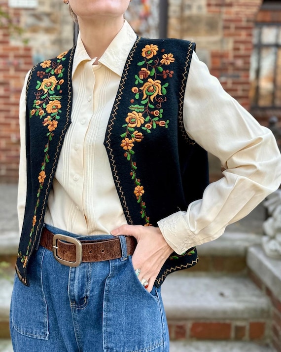 1960s Hungarian Embroidered Wool Folk Vest - image 1