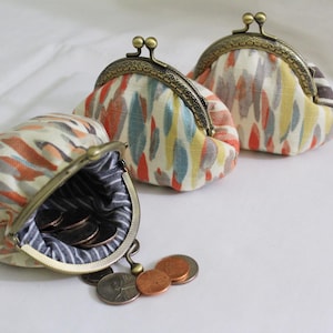 Vintage unique handmade coin purse, kiss lock coin purse, a gift for Christmas and holiday
