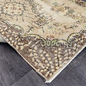 Vintage Oushak Wool Rug 4x7: Beige, Brown & Green Turkish Decor