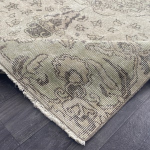 5.5x9.1 Beige Green Oushak Rug: Vintage Turkish Wool Rug
