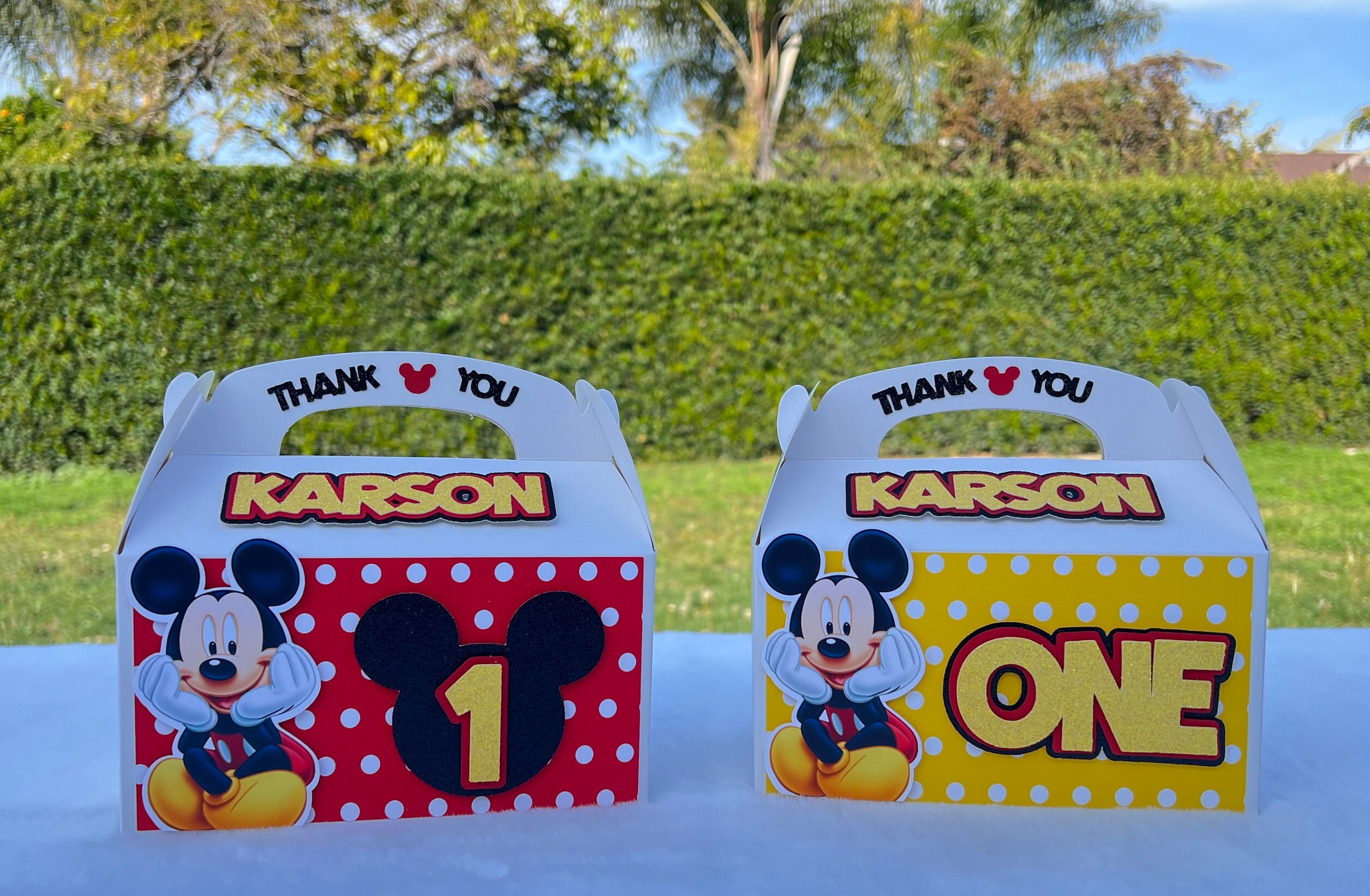 Mickey Mouse Favor box Mickey birthday Mickey treat box Mickey Mouse party Mickey Mouse centerpiece 1st birthday Mickey Mouse