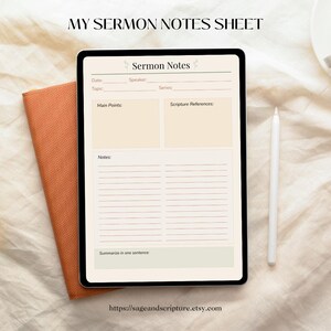Op de afbeelding: Een digitale tablet met een sjabloon voor preeknotities met velden voor datum, spreker, onderwerp en serie. De lay-out bevat secties voor hoofdpunten, bijbelverwijzingen, gelinieerde notitieruimte en een gedeelte voor een samenvatting.