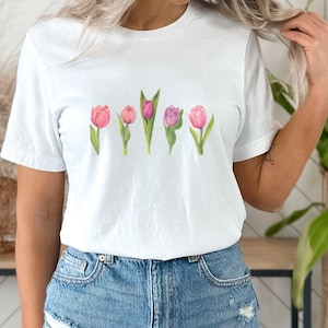 Tulip T-Shirt, Water Color Tulip T-Shirt, Women&#39;s Cute Tulip Shirt, Floral Fashion, Women&#39;s Clothing, Women&#39;s Spring Apparel, Everyday Style