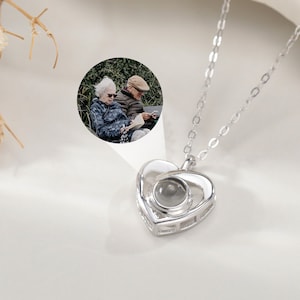 S925 Silver Love Heart Projection Necklace|Custom Photo Projection Necklace|Picture Necklace|100Languages Jewelry|Trendy Friend Gift