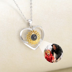 Collar de proyección de fotos/colgante de foto conmemorativa para niños/joyería interior con imagen personalizada/collar de girasol de mejores amigos personalizado con foto
