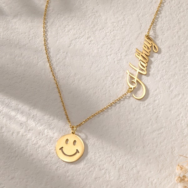 Custom Smiley Face Sideways Name Necklace|Personalized Emoji Necklace|Minimalist Small Smile Name Necklace for Kids|Funny Birthday Gift