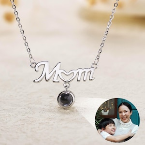 Mom Projection Necklace with Heart|Baby Picture Necklace|Family Photo Projection Necklace in sSilver|Memorial Necklace|Pet Memorial Gifts