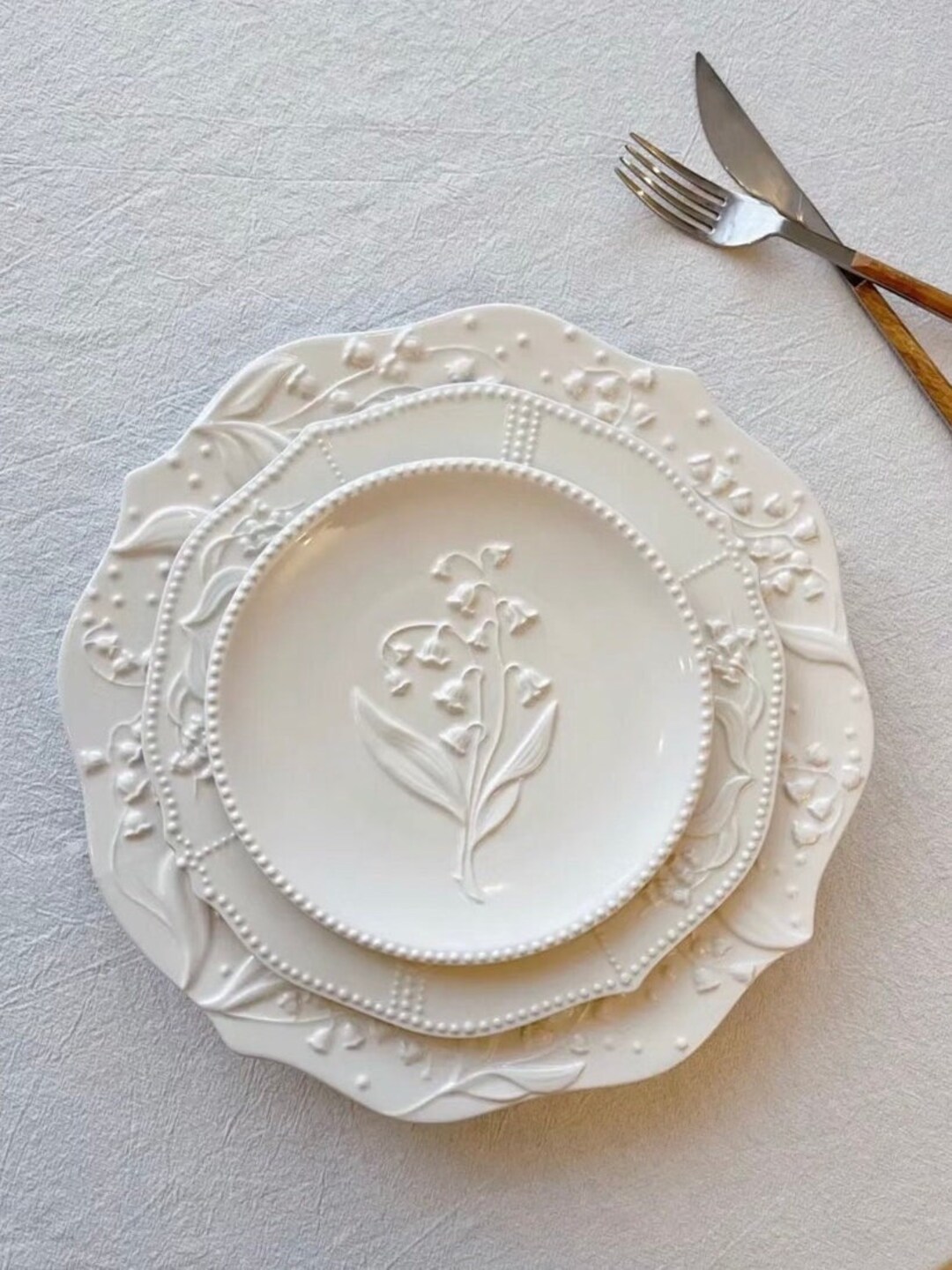 French Style White Embossed raised Ceramic Plate Set | Tableware | Breakfast | Dinner plate | Dessert plate | Kitchen decor | Gift