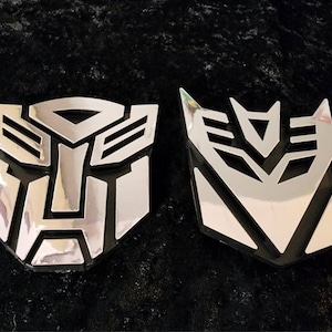 Autobot or Decepticon plastic car emblem