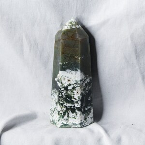 Gorgeous Moss Agate Tower!