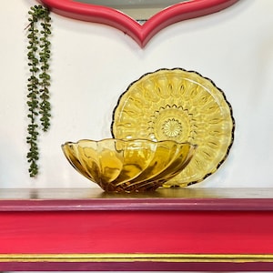 Vintage Hazel Atlas Amber Glass Swirl Bowl & Anchor Hocking Fairfield Serving Plate | Amber Glass Optic Swirl Bowl with Scalloped Edge Plate