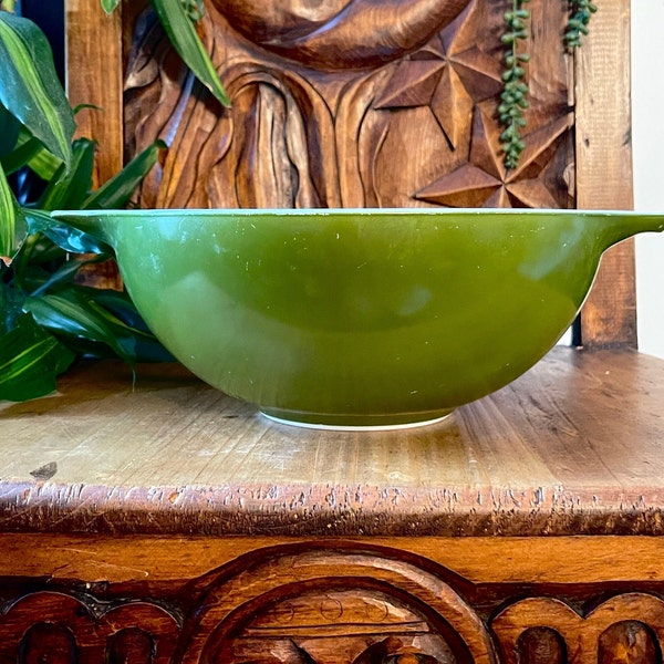 Vintage Pyrex Green Cinderella Mixing Bowl | Pyrex Vintage Mixing Bowl Verde 444 | Avocado Green Pyrex Nesting Bowl | Olive Green Pyrex Bowl