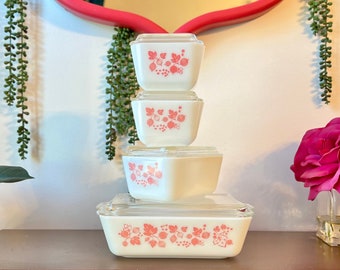 Set of Vintage Pyrex Pink Gooseberry Fridgie Dishes | Pink Pyrex Refrigerator Dishes with Lids | Pink on White Gooseberry Pyrex Set