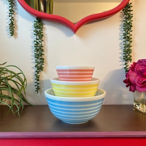 Vintage Pyrex Rainbow Stripes Mixing Bowls | Pyrex Striped Bowls Set of 3 | Pyrex Vintage Bowls Pink Yellow Blue Stripe Bowls 401 402 403