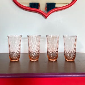Arcoroc Rosaline Pink Swirl Glasses - Vintage French Highball Set of 4