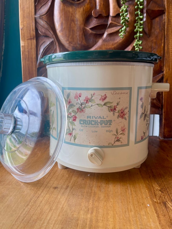 Vintage Rival Crockpot 3.5 Quart Floral Slow Cooker Herb Pattern Crockpot  With Original Plastic Lid Heated Slow Cooker Retro Kitchen 